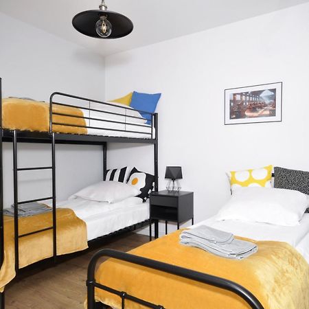Schindler'S Factory Zablocie Deluxe Apartments Wawelofts Krakow Bagian luar foto